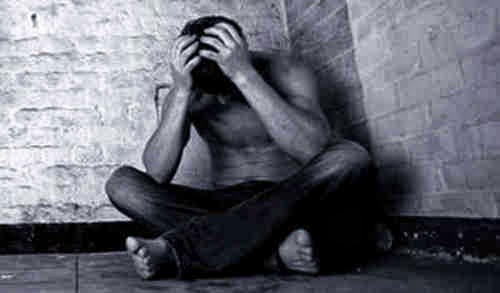 صور حزينة دموع بكاء حزن