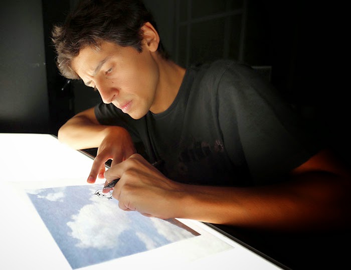 شاهد بالصور .. تحول السحب إلى الرسوم التوضيحية السحرية نحن , على , يقين , بأنه , قد . حدث , لنا , جميعا , النظر , الى , السماء , رأيت , سحابه , كائن , حيوان , الموهوبين , مارتن , تجسيد , الخيال , الى فن , وواقع , على , الورق