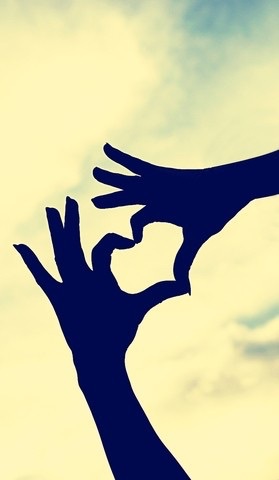 صور قلوب باليد 2016 صور قلوب حب 2017